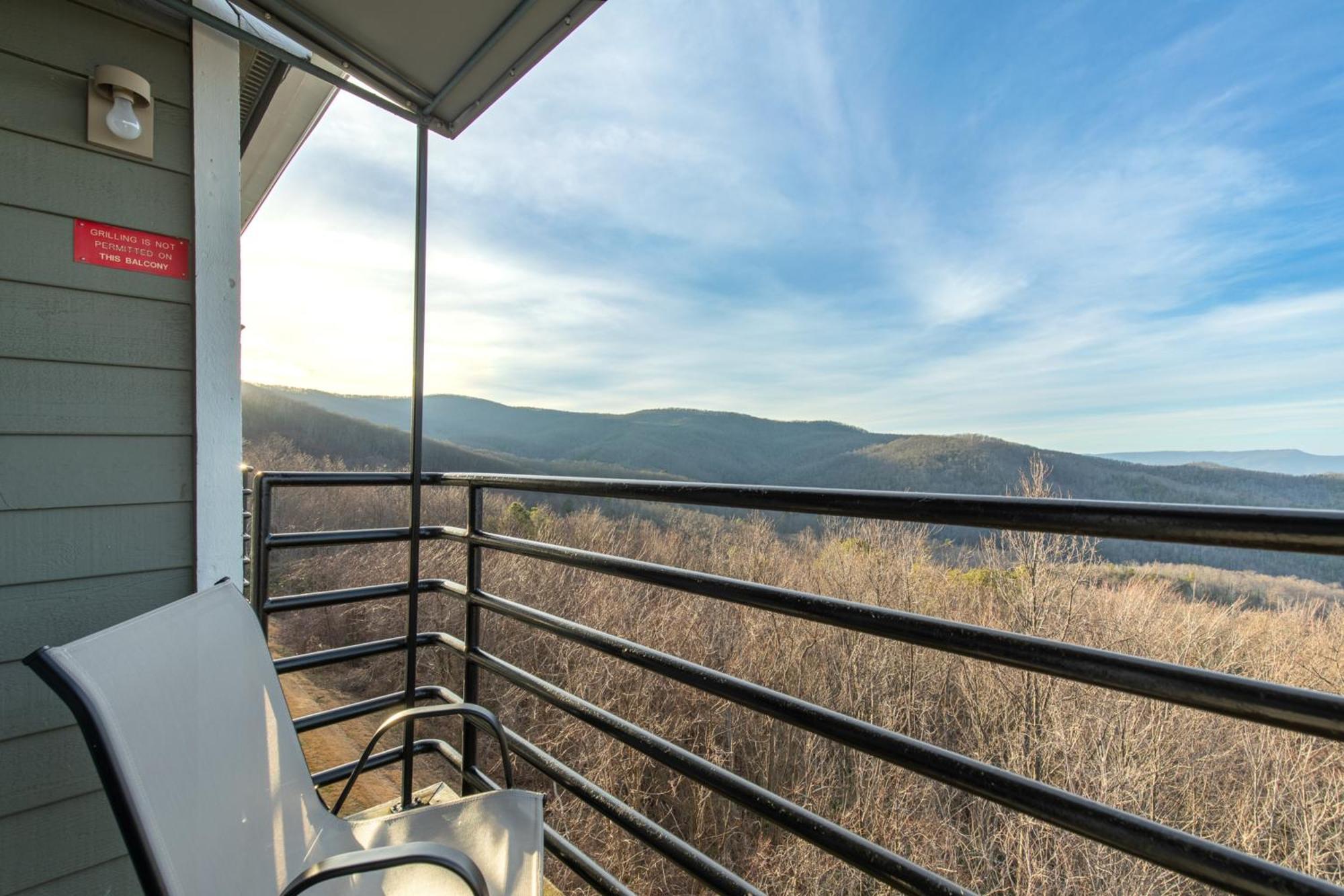 شقة Gatlinburg Summit Smoky Mountains View المظهر الخارجي الصورة